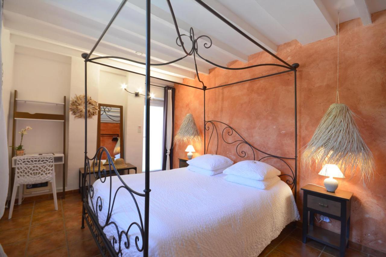 Chambres D Hotes Le Mas Julien Piscine Chauffee Adult Only Orange  Bagian luar foto