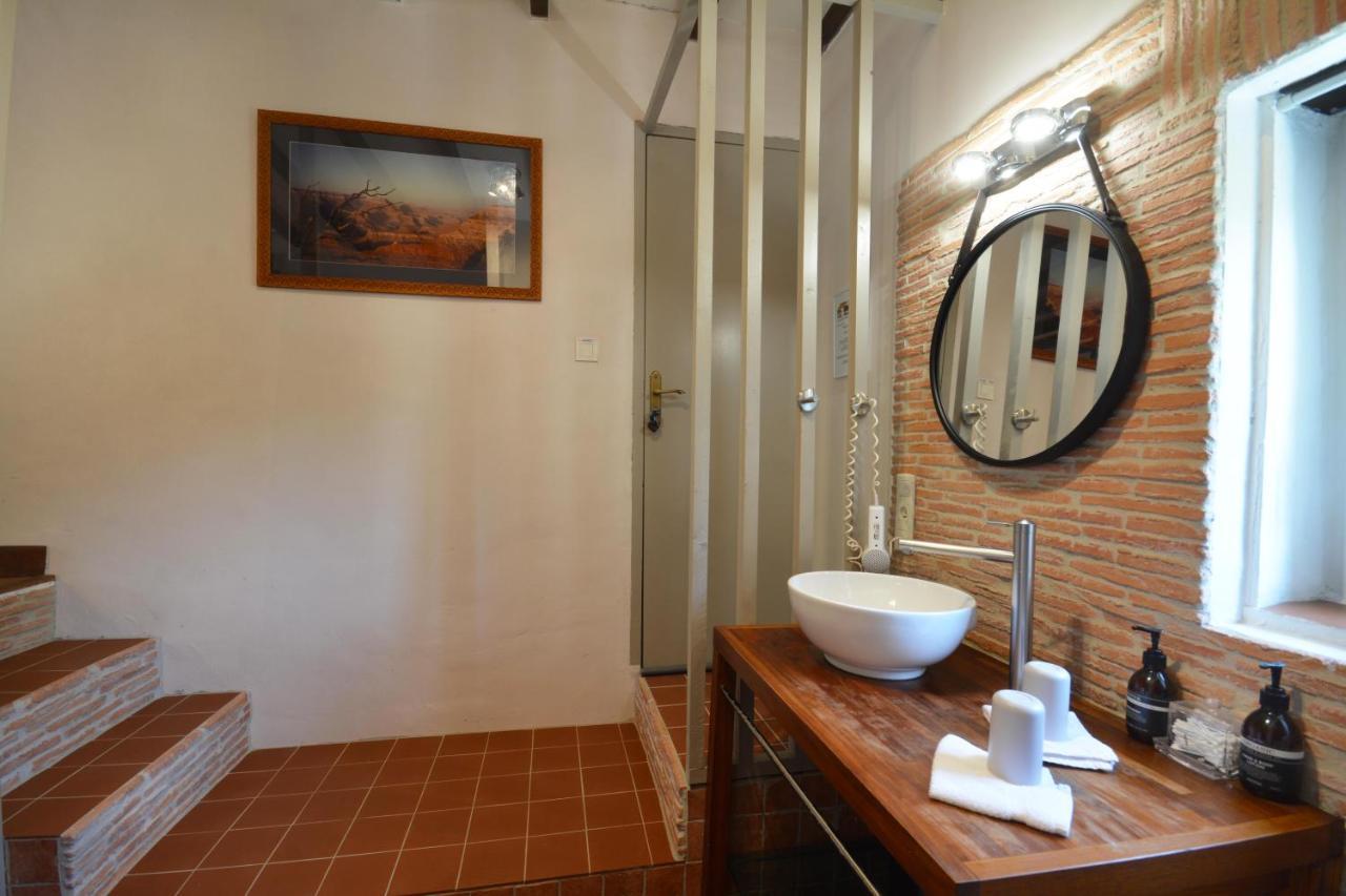 Chambres D Hotes Le Mas Julien Piscine Chauffee Adult Only Orange  Bagian luar foto
