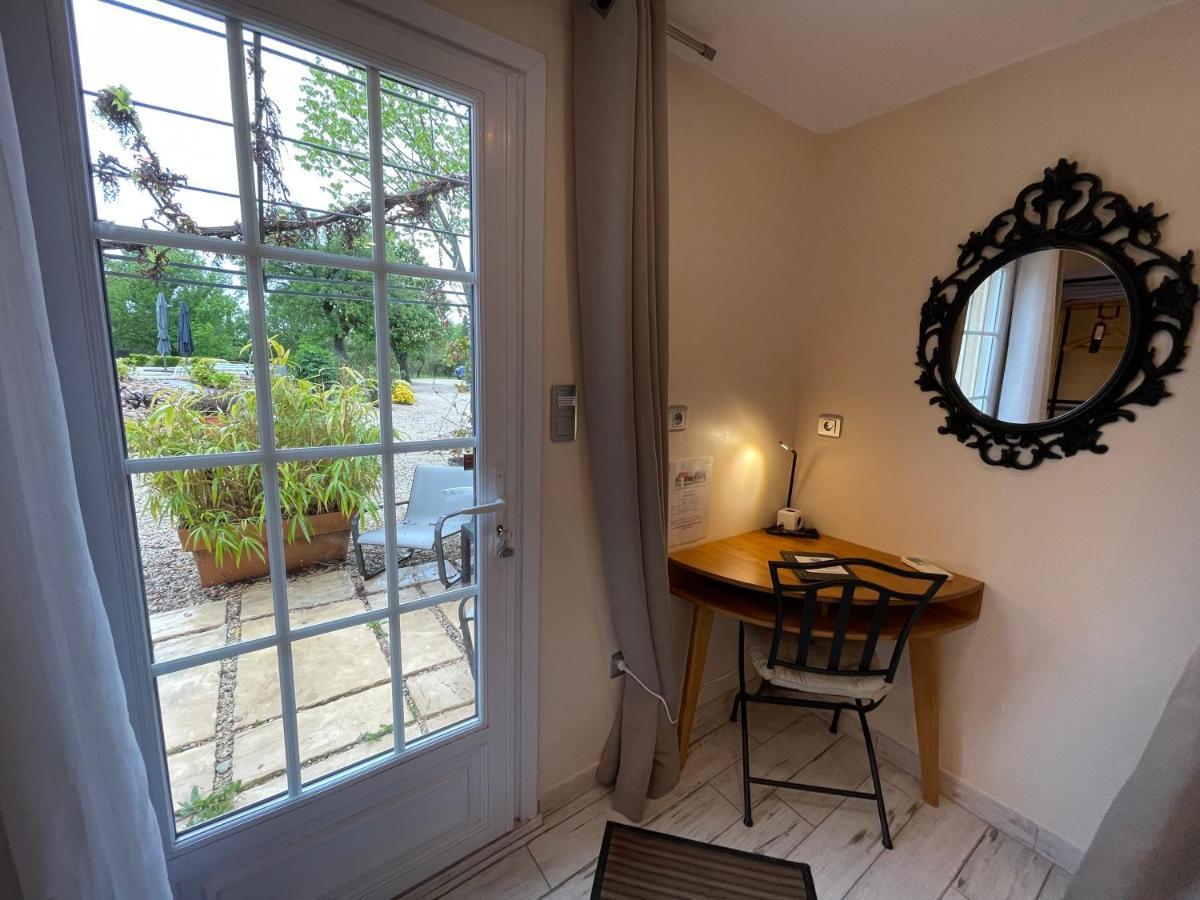 Chambres D Hotes Le Mas Julien Piscine Chauffee Adult Only Orange  Bagian luar foto