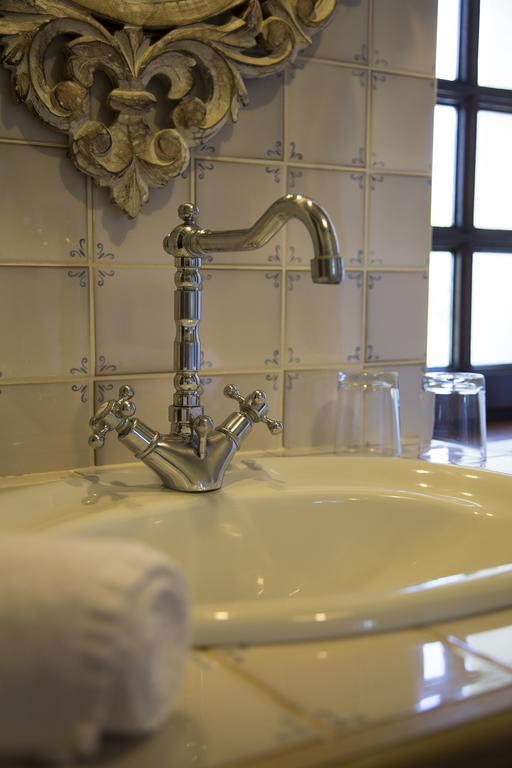 Chambres D Hotes Le Mas Julien Piscine Chauffee Adult Only Orange  Ruang foto